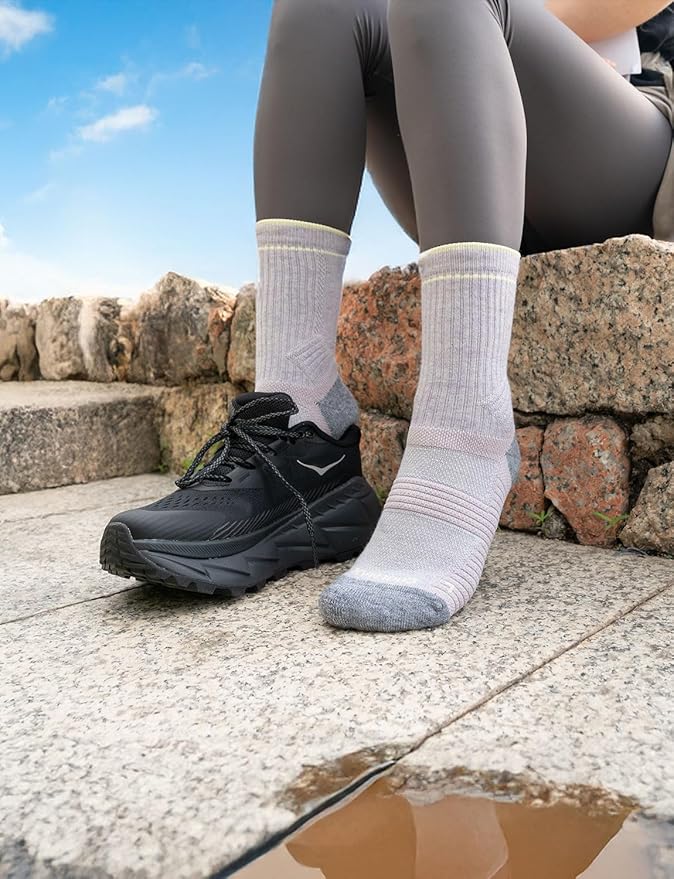 Merino Wool seamless Hiking Socks Moisture Wicking Anti-Blister Breathable Cushioned Compression Womens