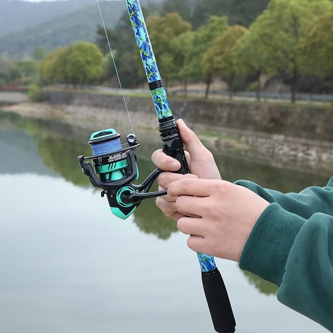 Sougayilang Fishing Rod and Reel Combos with Telescopic Fishing Pole Spinning Reels Fishing Carrier Bag for Travel Saltwater Freshwater Fishing