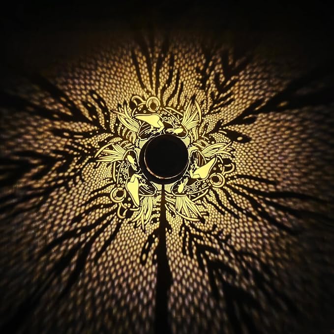 Solar Lantern Outdoor Frog Garden Decor, IP65 Waterproof Hanging Solar Powered Lights Birthdays Gifts for Women Mom, Metal Decorative Light for Patio Yard Lawn Porch Backyard Christmas