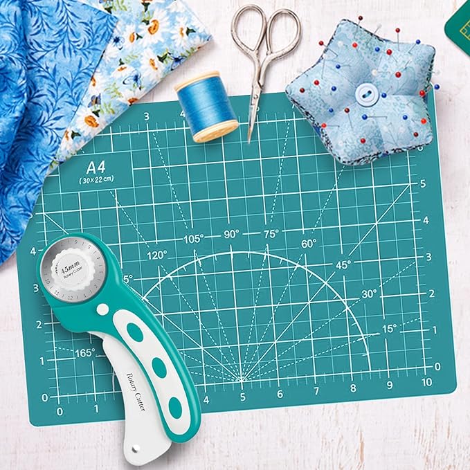 39 Pcs Rotary Cutter Set- Quilting Kit incl. 45mm Fabric Cutter with 5 Extra Blades, A4 Cutting Mat, 2 Craft Knife Set, Ideal for Crafting, Sewing, Patchworking Turquoise