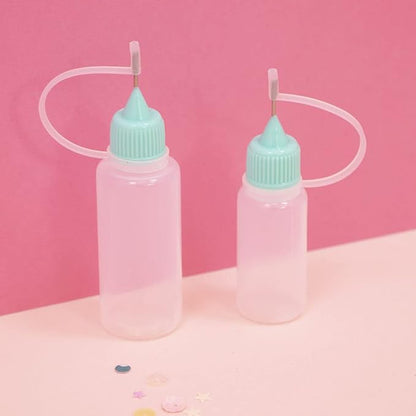 Craftelier - Kit of 2 Precision Tip Bottles with Metal Applicator and Shut-off Nozzle | Needle Dropper Bottles for Applying Adhesives or Paints - 2 Sizes (8 and 9 cm)