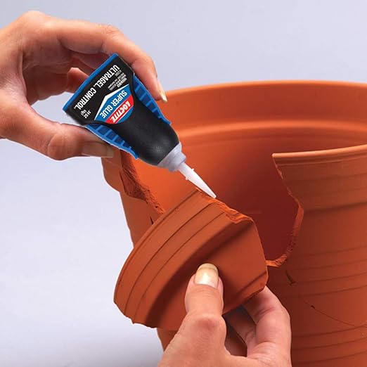 Loctite Super Glue Ultra Gel Control, Clear, 0.14 fl oz Bottle, 1 Pack - Superglue for Plastic, Wood, Metal, Crafts & Repair, Cyanoacrylate Adhesive Instant Glue, Quick Dry