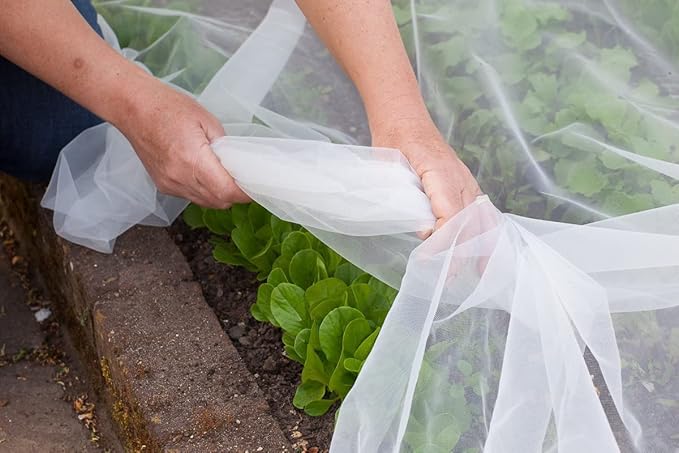 Agfabric Garden Netting 3.9'x9.8' Insect Pest Barrier Netting for Garden Protection,Plant Cover Row Cover Mesh Netting for Vegetables Fruit Trees and Plants,White