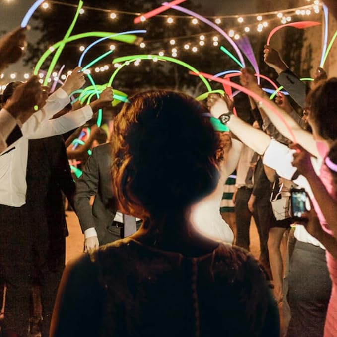 Glow Fever Glow Sticks Bulk 100ct 22'' Glow Necklaces with Connectors, Neon Light Sticks for Party Festivals Raves Concert Birthday Wedding, Yellow