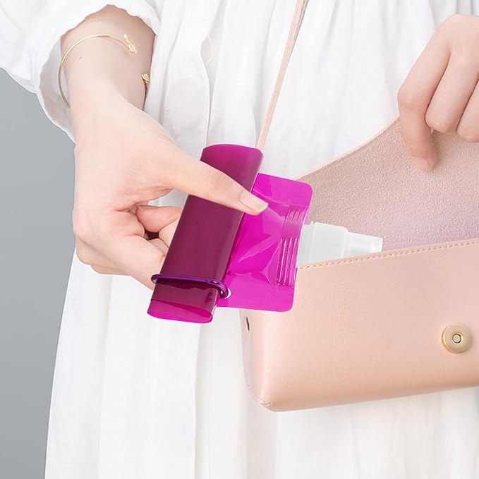 10 Pcs Collapsible Foldable Water Bottle 480ml, Leak Proof with Carabiner, BPA Free, Reusable Drinking Bags for Travel, Gym, Camping, Hiking