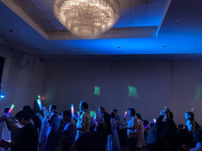 AWANG 100 Pcs Glow Sticks With 3 Modes Colorful Flashing Glow In The Dark Party Supplies Multicolor Bulk LED Foam Glow Sticks For Wedding Raves Sporting Events Glow Party Birthday Camping Concert