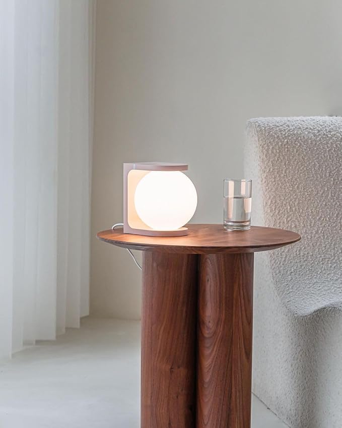 Wireless Charging Table Lamp with Flat Top Surface, Modern Design (Pink)