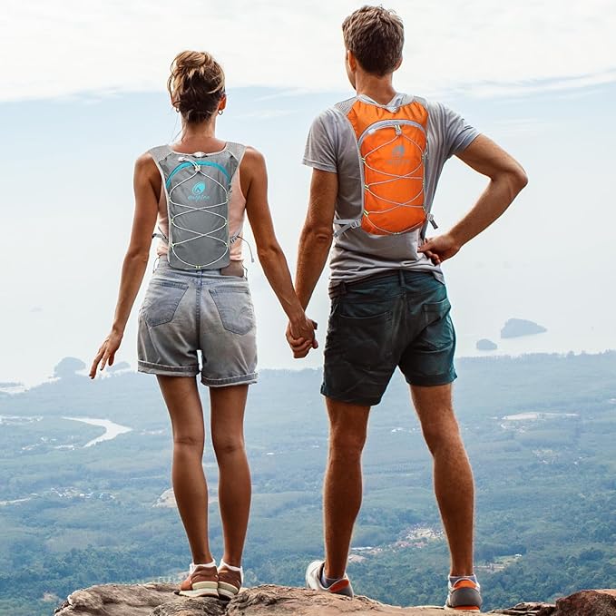 Small Lightweight Hydration Backpack with 2L Water Bladder for Race, Lightweight Running Water Vest for Hiking