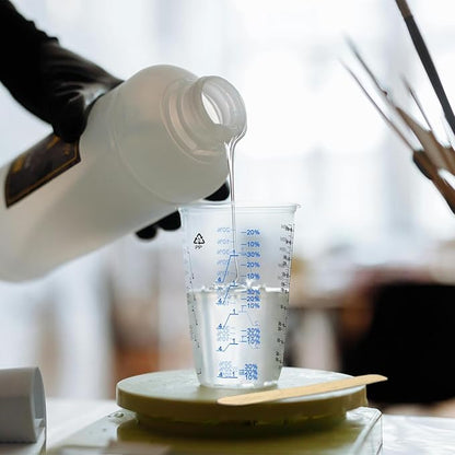 50 PACK Plastic Paint Mixing Cups, 20 oz (600ml) Disposable Liquid Measuring Cups with 50 Wooden Mixing Sticks, Measurement ratios: 2:1, 3:1, 4:1, Perfect for Epoxy Resin, Paint Mixing