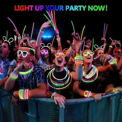 BUDI 467Pcs Glow Sticks Christmas Party Favors New Year Eve Party Supplies for Kids Adult Glow in the Dark 4th of July Accessories Neon Decors Glowsticks Bulk 8 Colors 8" with Connectors for Parties