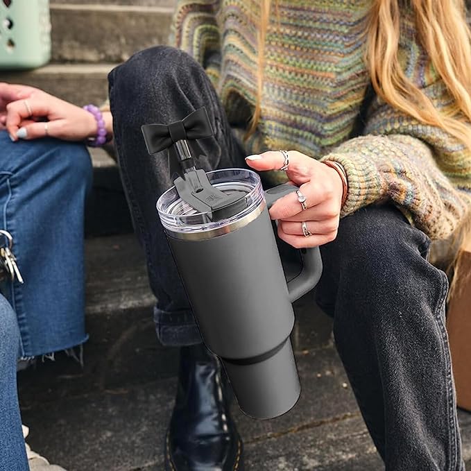 4Pcs Silicone Straw Toppers Covers for Stanley Cups 40/30oz 10mm(0.4in) Dust-Proof Bow Straw Covers Toppers Suitbale for Stanley Cup Accessories Reusable Straws Caps (Black)