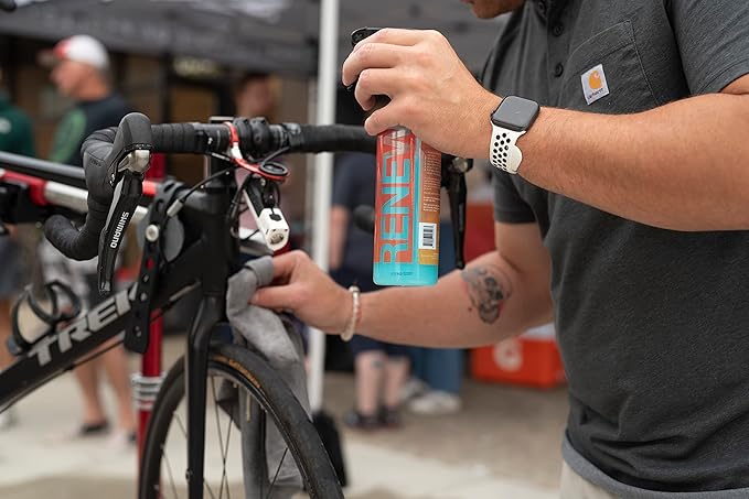 SILCA Bicycle SPA Ultimate Ceramic Waterless Wash - 16oz Spray Bottle - SiO2 Formulation - Pina Colada Scent - Encapsulation - frame wash for bicycle - Bike Wash - Bike cleaner