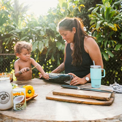 YETI Rambler 25 oz Tumbler with Handle and Straw Lid, Travel Mug Water Tumbler, Vacuum Insulated Cup with Handle, Stainless Steel, Papaya