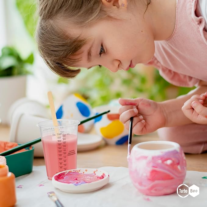 Turbo Bee Plastic Measuring Cups 8OZ,200 PACK Disposable Mixing Cups with 200 Mixing Sticks,Paint Graduated Measuring Tumblers for Epoxy Resin, Paint Mixing, Art DIY