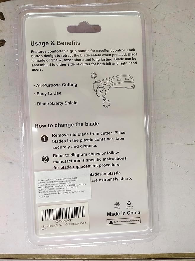 45mm Rotary Cutter with 5pcs Extra Blades, Ergonomic Handle Rolling Cutter with Safety Lock for Fabric, Leather, Crafting, Sewing, Quilting, Fabric Rotary Cutter Perfect for Left & Right Hand(Pink)