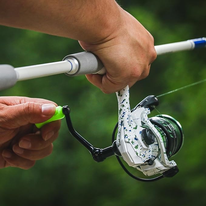 RUNCL Merced II Spinning Reel – 5.2:1 Gear Ratio, Max Drag 22.05 LB, Lightweight, Interchangeable Left/Right Hand, Ideal for Freshwater & Saltwater, Available in 2000, 3000, 4000, 5000 Models