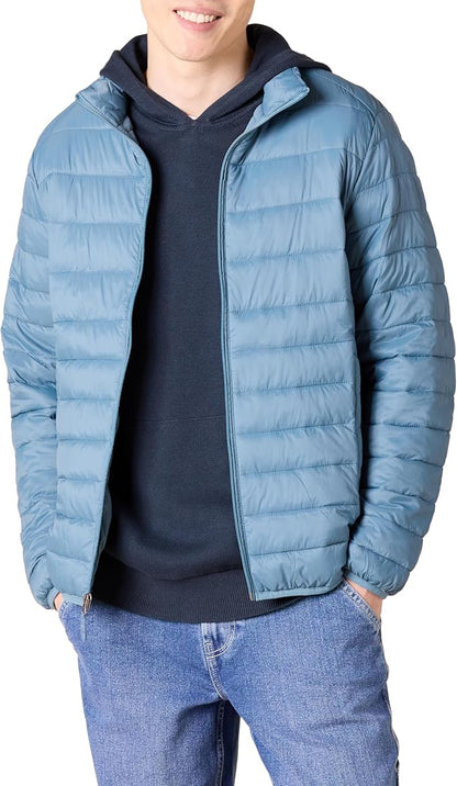 Amazon Essentials Men's Packable Lightweight Water-Resistant Puffer Jacket (Available in Big & Tall)