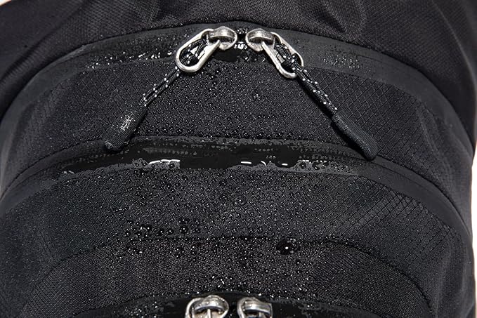 Insulated Hydration Backpack Pack with 2L Water Bladder Lightweight 22L Hiking Backpack Bag for Women Men Daypack for Hiking Running Festival Camping Biking