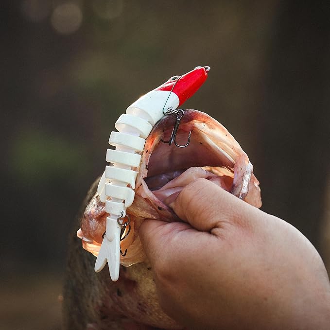 5PCS Lifelike Fishing Lures – Multi-Jointed Swimbait for Bass, Trout, Crappie, Walleye, Pike, Realistic Action with 3D Fish Eyes and Sharp Hooks, Perfect for Fishing Kits in Saltwater & Freshwater