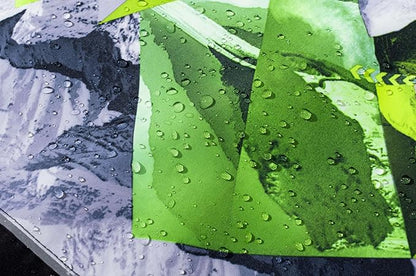 MGEOY Boys Girls Rain Jackets Lightweight Waterproof Hooded Raincoats Windbreakers for Kids 4-14Y