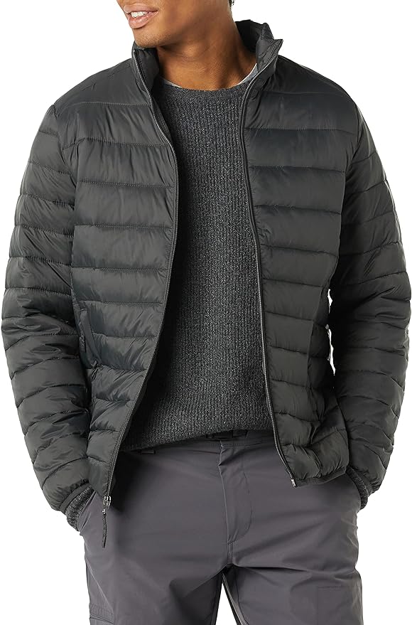 Amazon Essentials Men's Packable Lightweight Water-Resistant Puffer Jacket (Available in Big & Tall)